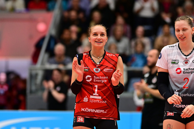 Volleyball I Frauen I Saison 2025-2026 I Bundesliga I 5. Spieltag I ETV Hamburger Volksbank Volleys - Dresdner SC I 07487 | Der Sportfotograf. - Realisiert mit Pictrs.com