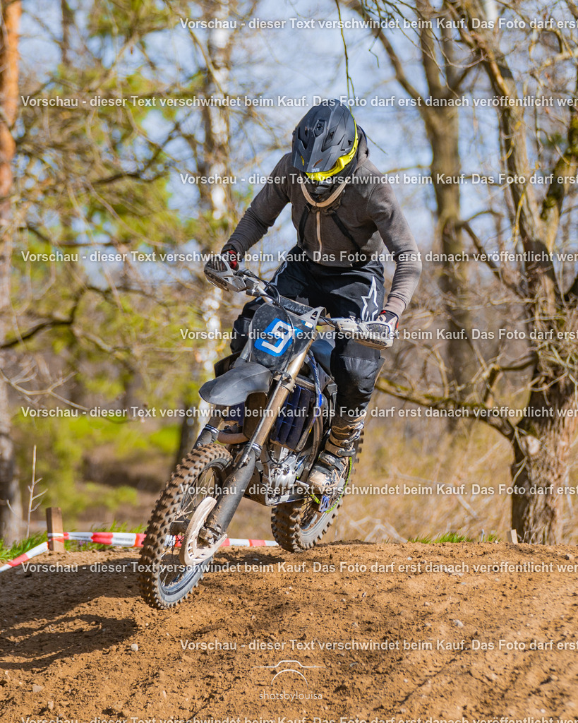 20260406_MSCHänchen-9094 | Sportfotografin aus Berlin-Brandenburg mit Fokus auf Motocross. Ich halte deine sportliche Leistung und echte Emotionen auf und neben der Strecke professionell fest. Entdecke die Fotos von deinem Rennen und bestelle sie direkt hier im Shop.