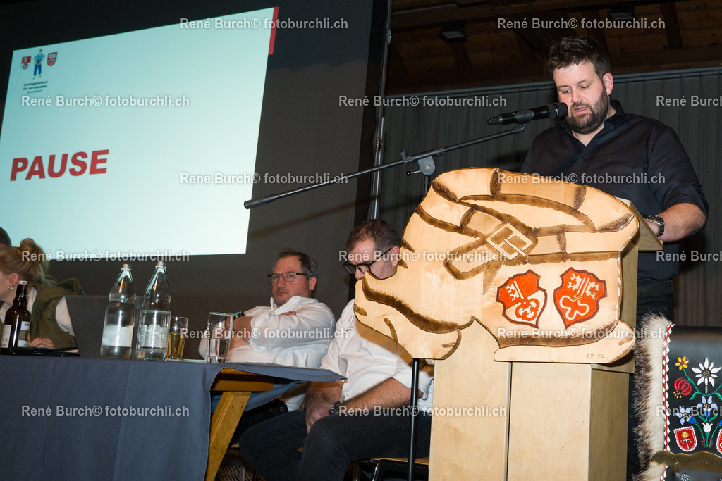 BUR09620 | René Burch leidenschaftlicher Fotograf aus Kerns in Obwalden.  Hier finden sie Sport, Landschaft und Natur Fotografie.
 - Realisiert mit Pictrs.com