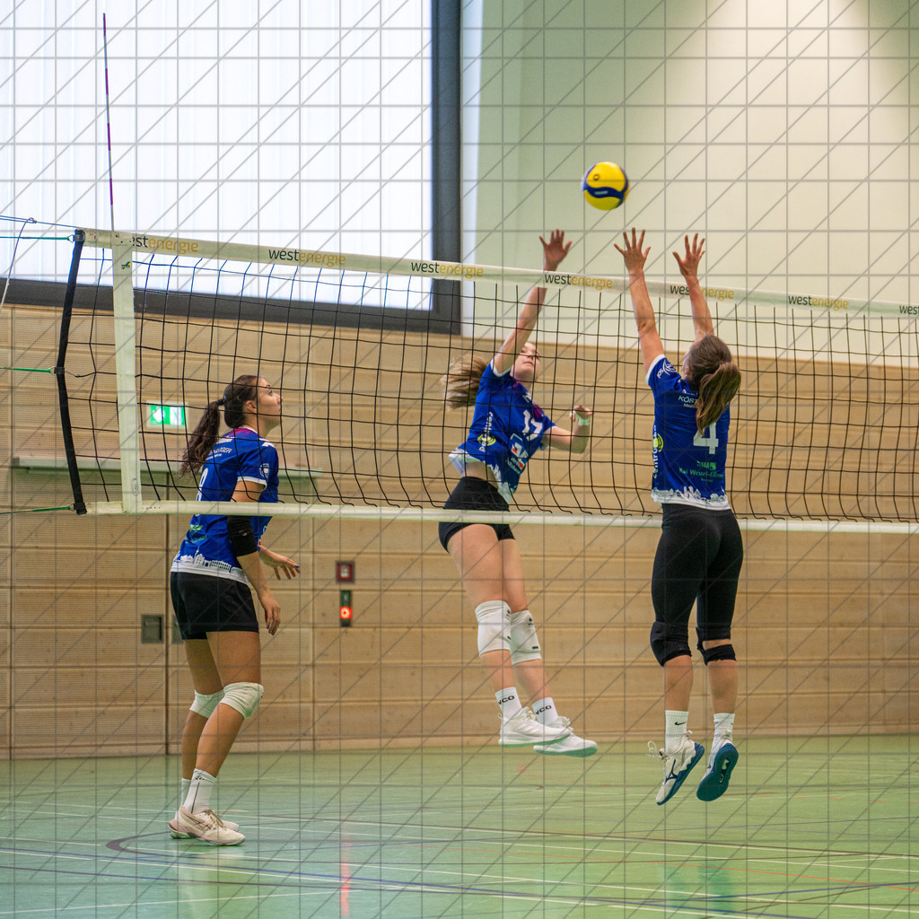 2. VBL Nord 25/26 | VC Osnabrück | Trainingsimpressionen | //  01.09.25: 2. VBL Nord 25/26 | VC Osnabrück | Trainingsimpressionen / Osnabrück / Deutschland  //   CREDIT:www.bullenfotos.de, Martin König, Hörner Weg 40, D-49078 Osnabrück, +4917663732967 // Nutzung und Weitergabe nur zu den vereinbarten Zwecken. Presseanfragen an Ersteller. Alle Rechte beim Ersteller. Honorierung nach MFM. - Realisiert mit Pictrs.com