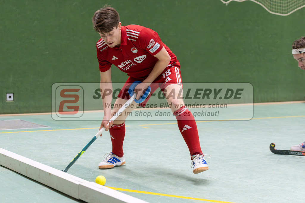 SFE_20251213_0132 | Köln, Deutschland, 13.12.2025:  Hockey 1. Bundesliga Herren Rot-Weiss - DSD Düsseldorf im KTHC Stadion Rot-Weiss Köln Tennis and Hockey Club am 13.12.2025 in Köln, Deutschland. (Foto von Fehrmann)Köln, Germany, 13.12.2025: Hockey 1. Bundesliga Herren Rot-Weiss - DSD Düsseldorf in KTHC Stadion Rot-Weiss Köln Tennis and Hockey Club at 13.12.2025 in Köln, Deutschland. (Foto from Fehrmann)