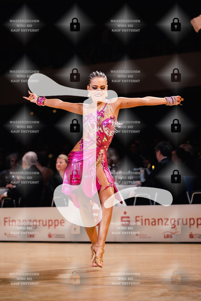 Goldstadtpokal 2025 - WDSF World Open Latin 9th (51) Vladyslav Tsykhanovskyi _ Veronika Tsikhanovska (Schwar Weiß Club Pforzheim)-2025-01-25-9468 | Webshop for digital downloads and prints of dance sport, event & show photographer Julian Link - Realisiert mit Pictrs.com