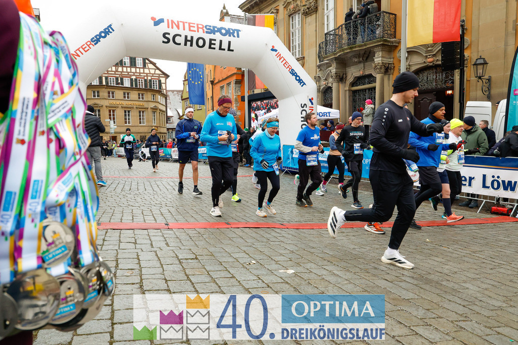 VR Bank Hauptlauf 10km | 40. Optima 3koenigslauf 2026 - Realisiert mit Pictrs.com