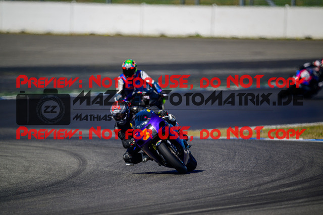 MaZZes_Fotomatrix_20250407_6007705_6115 | ROT