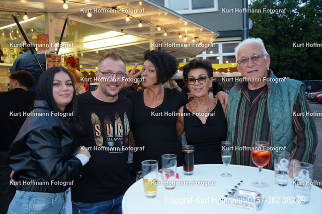 32Geburtstag Thomas Meyer |  Fotograf Kurt Hoffmann - Realisiert mit Pictrs.com