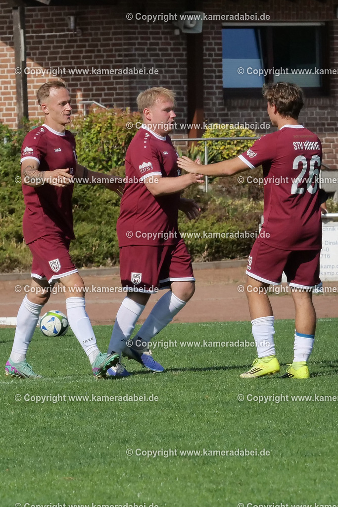 Fußball : Voerder Stadtmeisterschaft am 01.08.2026 auf der Anlage des TV Voerde mit SV 08/29 Friedrichsfeld, SV Spellen und dem TV Voerde. Der STV Hünxe vervollständigt als 4. Mannschaft das Turnier. | Fußball : Voerder Stadtmeisterschaft am 01.08.2026 auf der Anlage des TV Voerde mit SV 08/29 Friedrichsfeld, SV Spellen und dem TV Voerde. Der STV Hünxe vervollständigt als 4. Mannschaft das Turnier. - Realisiert mit Pictrs.com