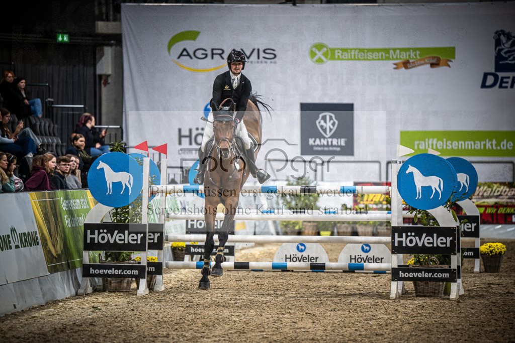 DOS_2239 | Entdecke hochwertige Reitturnierfotos von Foto Oger. Professionell, emotional und authentisch – jetzt Lieblingsmomente im Shop bestellen.Deutschlandweite Turnierfotografie. - Realisiert mit Pictrs.com