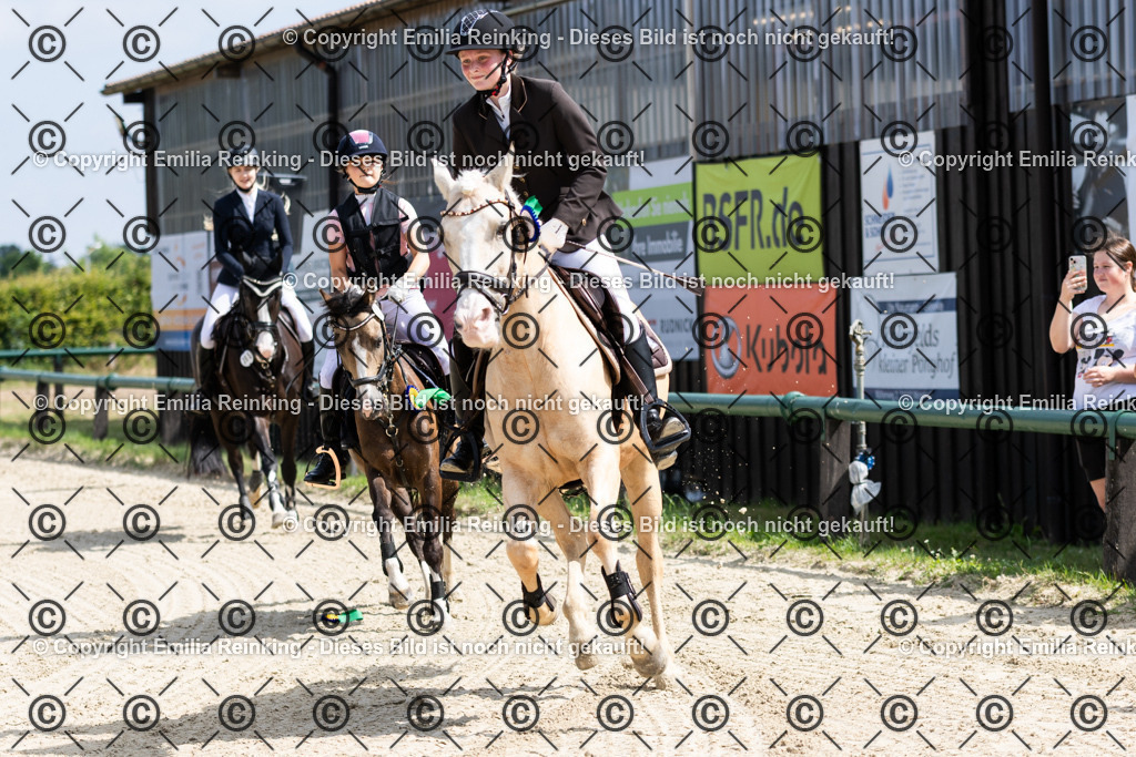 CL5A6879 | Emilia Reinking Fotografie - Realisiert mit Pictrs.com