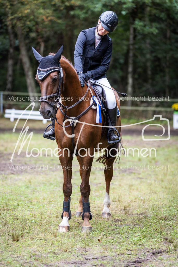 HB-Springreiter-060 | MomenTaufnahmen Pferdesportfotos