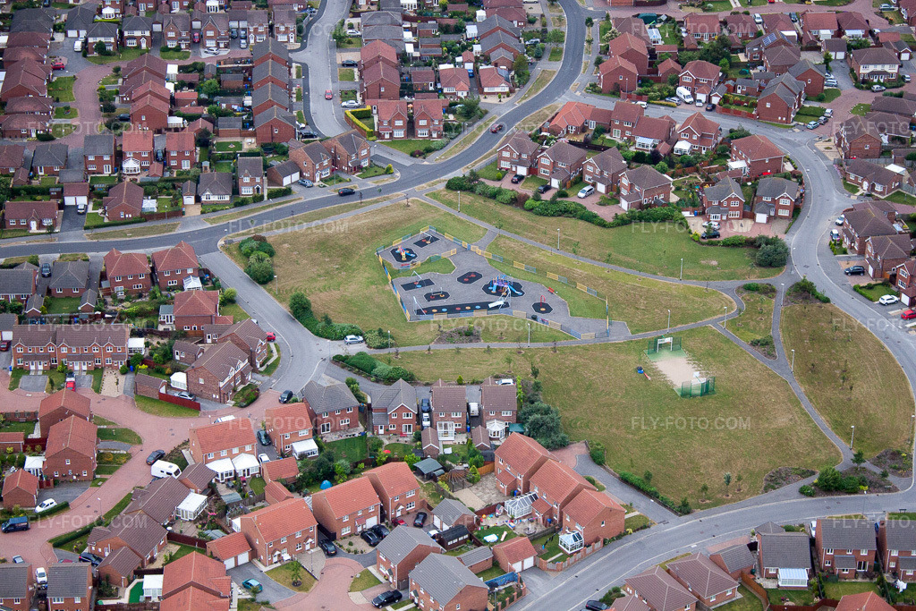 Aerial view: View of the town in Bempton in the state England, Great Britain.Photo: IMG_58734.jpg taken on 07/20/2013 by Werner Riehm/FLY-FOTO.comResolution of the original: 4752 x 3168 px