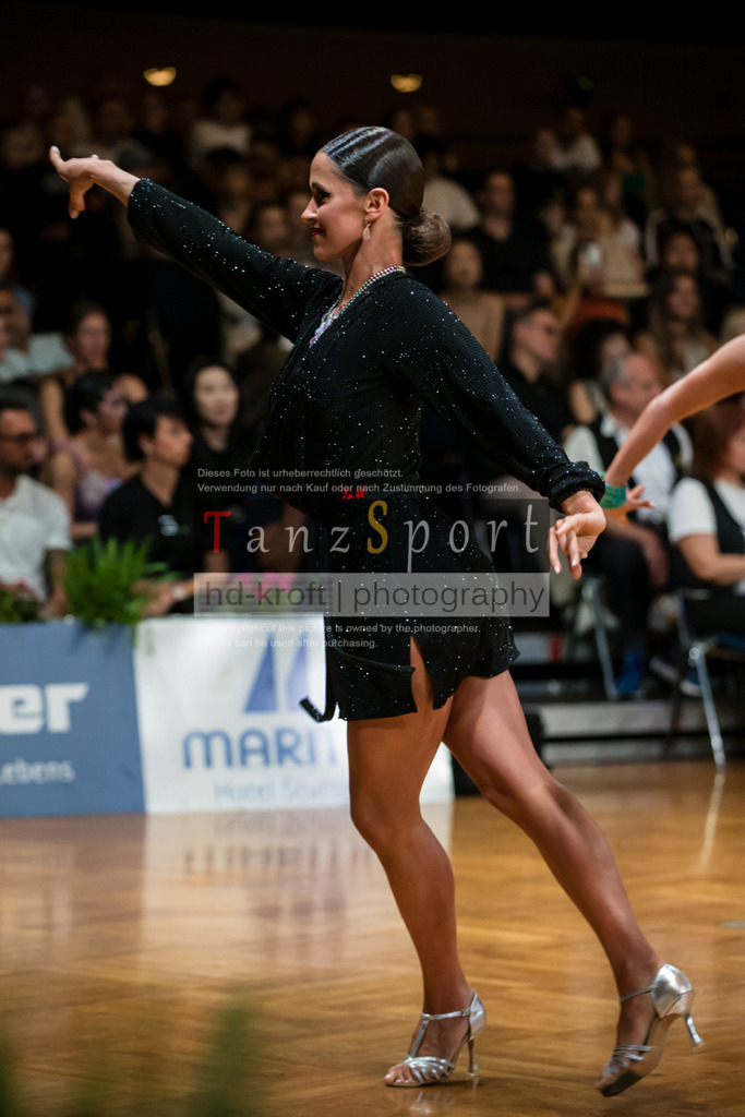 20250819_GOC-Adult-Lat_1564 | Tanzsportbilder, Standardtanz, Lateintanz, WDSF, DTV, LTVB, dancecomp, goc, hessen tanzt, blaues band der spree, walzer, tango, wiener walzer, slowfox, quickstepp, samba, rumba, cha-cha-cha, paso doble. jive, hd-kroft photography, turniertanzsport