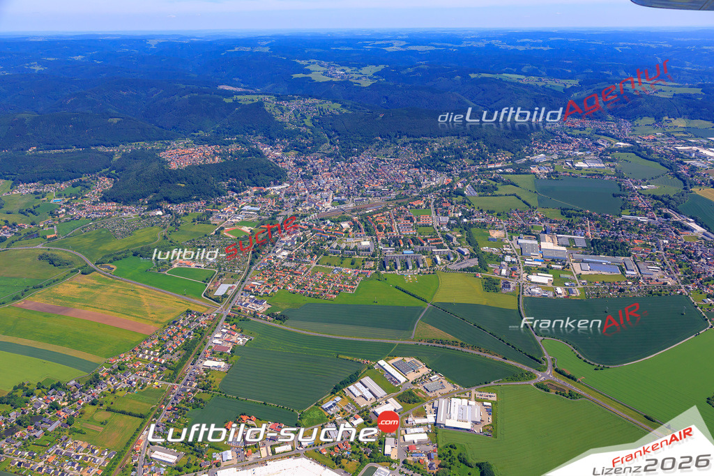 Die Luftaufnahme Hoenbach - Sonneberg wurde vom UL-Flugzeug (keine Drohne) aus fotografiert.Hohe Druck- Auflösung-die Geschenkidee!