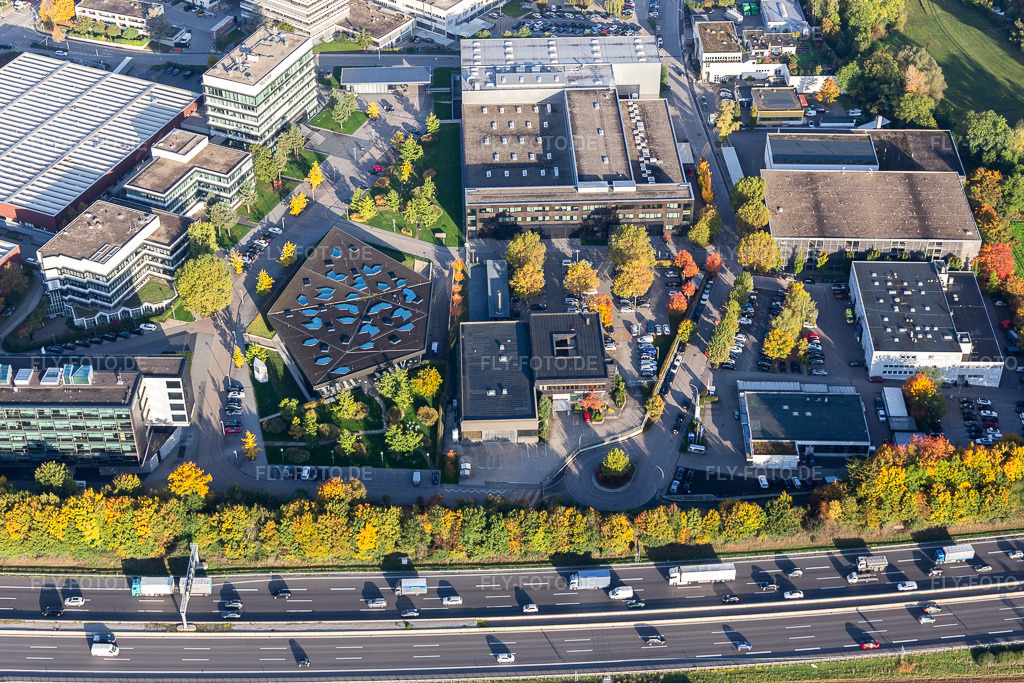 Luftbild: Trumpf GmbH im Ortsteil Hausen in Ditzingen im Bundesland Baden-Württemberg in Deutschland. Foto: IMG_119193.jpg vom 14.10.2019 durch Werner Riehm/FLY-FOTO.de