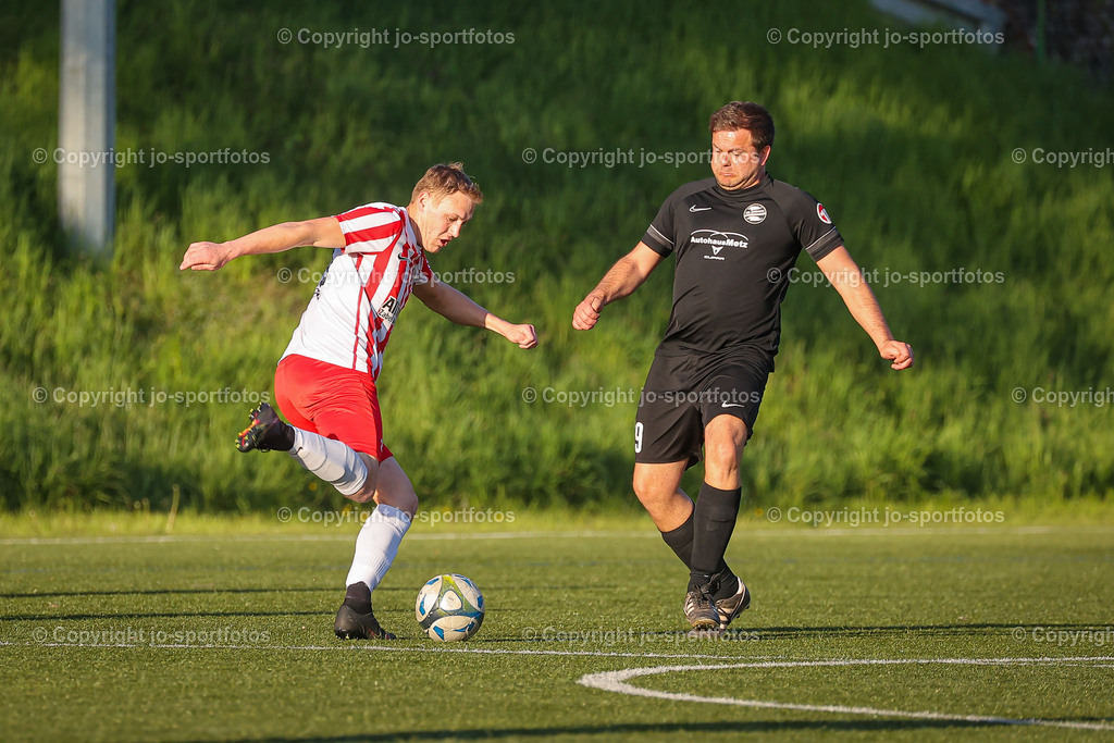 BQ3I2475 | 02.05.2023; Kreisliga C2 Dillenburg; Kunstrasenplatz Oberscheld; SV Oberscheld II - SG Ambach II; Ergebnis 3:4 (0:2)