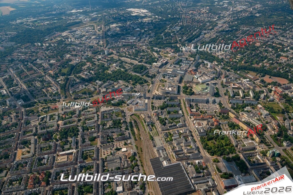 aktuelles Luftbild von Bahnhof Chemnitz - Luftaufnahme wurde 2018 von https://frankenair.de mittels Flugzeug (keine Drohne) erstellt.