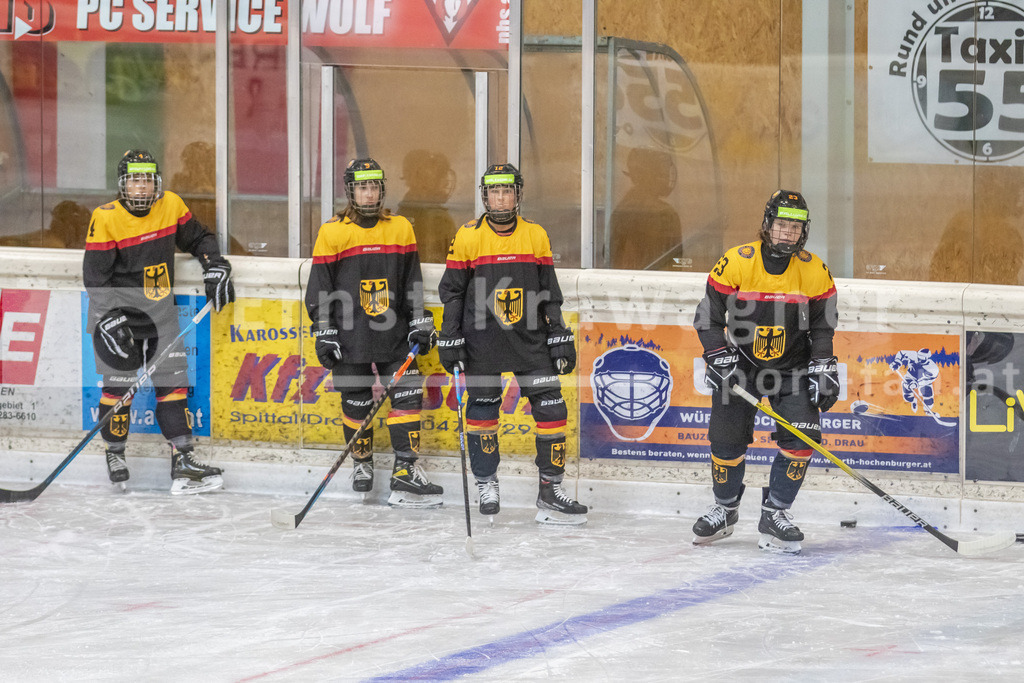 Dameneishockey | Dameneishockey, U18 Turnier am 31.08.2024 in Spittal (Eis-Sport-Arena - Sportzentrum Spittal), Austria, (Photo by Ernst Krawagner sport-fan.at) - Realisiert mit Pictrs.com