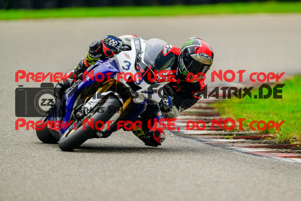 MaZZes_Fotomatrix_20241003_6007705_7401 | ROT