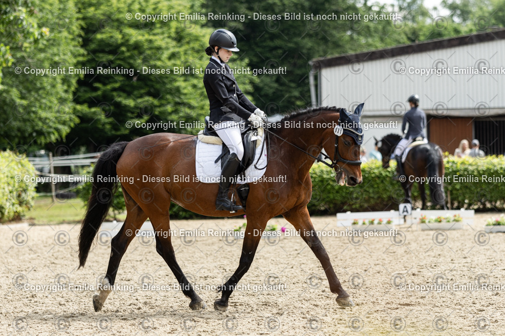 CL5A7304 | Emilia Reinking Fotografie - Realisiert mit Pictrs.com