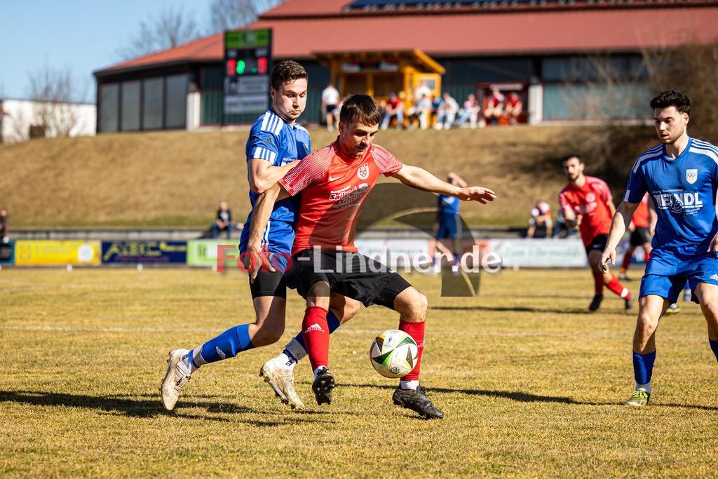 TSV Peißenberg gegen SV Eurasburg-Beuerberg | Fußball Kreisliga Herren Oberbayern Zugspitze Gruppe 1 2025/26, TSV Peißenberg gegen SV Eurasburg-Beuerberg, 20250309,Johannes JUNGMAN (TSV Peißenberg 10) in Aktion,2025-03-09 in Peißenberg (Sportpark Peißenberg), Johannes JUNGMAN (TSV Peißenberg 10)Copyright: WolfgangxLindner www.foto-lindner.de