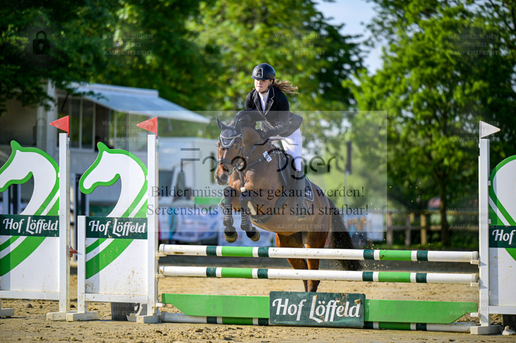 Reitturnier Lienen | Entdecke hochwertige Reitturnierfotos von Foto Oger. Professionell, emotional und authentisch – jetzt Lieblingsmomente im Shop bestellen. - Realisiert mit Pictrs.com