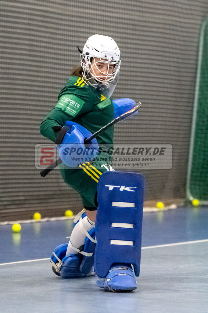 HK_20241201_109431 | 1. Bundesliga Halle Damen Düsseldorfer HC - Schwarz Weiss Köln am 1.12.2024 DHC, Düsseldorf , Tizia Gross ( Düsseldorfer HC #12 )