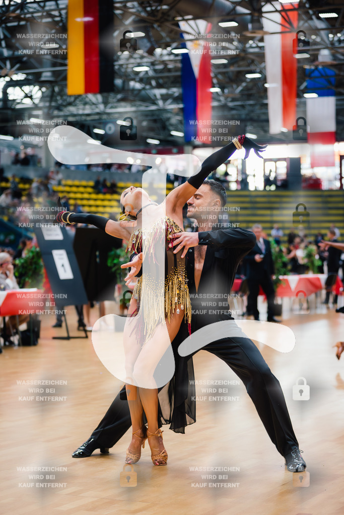 Hessen Tanzt WDSF International Open Latin 9th (12) Philip Andraus _ Ekaterina Tsvetkov (TTC Fortis Nova Maintal)-2025-05-18-2950 | Webshop for digital downloads and prints of dance sport, event & show photographer Julian Link - Realisiert mit Pictrs.com