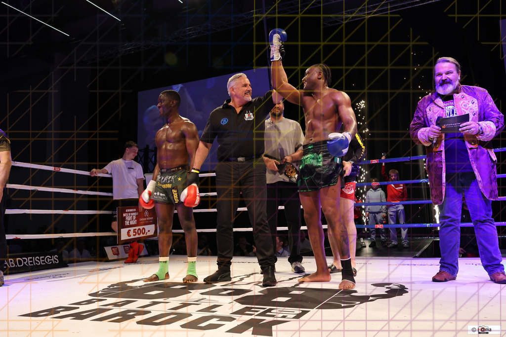 Finale Akingbade vs Kombou 25.04.2026 tomafocus Tb00157 | professionelle Sport- und Eventfotografie von Tomafocus – dynamische Bilder, emotionale Momente und hochwertige Aufnahmen für jeden Anlass. - Realisiert mit Pictrs.com
