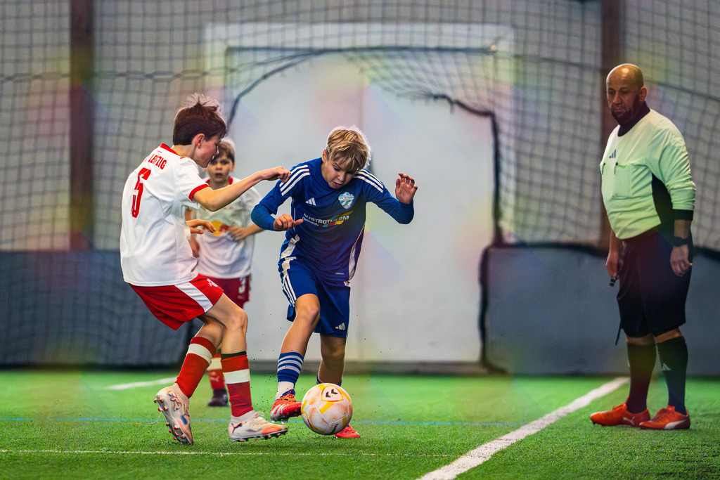 _BLR9639 | Professionelle Fußball- und Sportfotografie. Spielbilder online ansehen und kaufen – Einzelbilder oder komplette Galerien in hoher Qualität. - Realisiert mit Pictrs.com