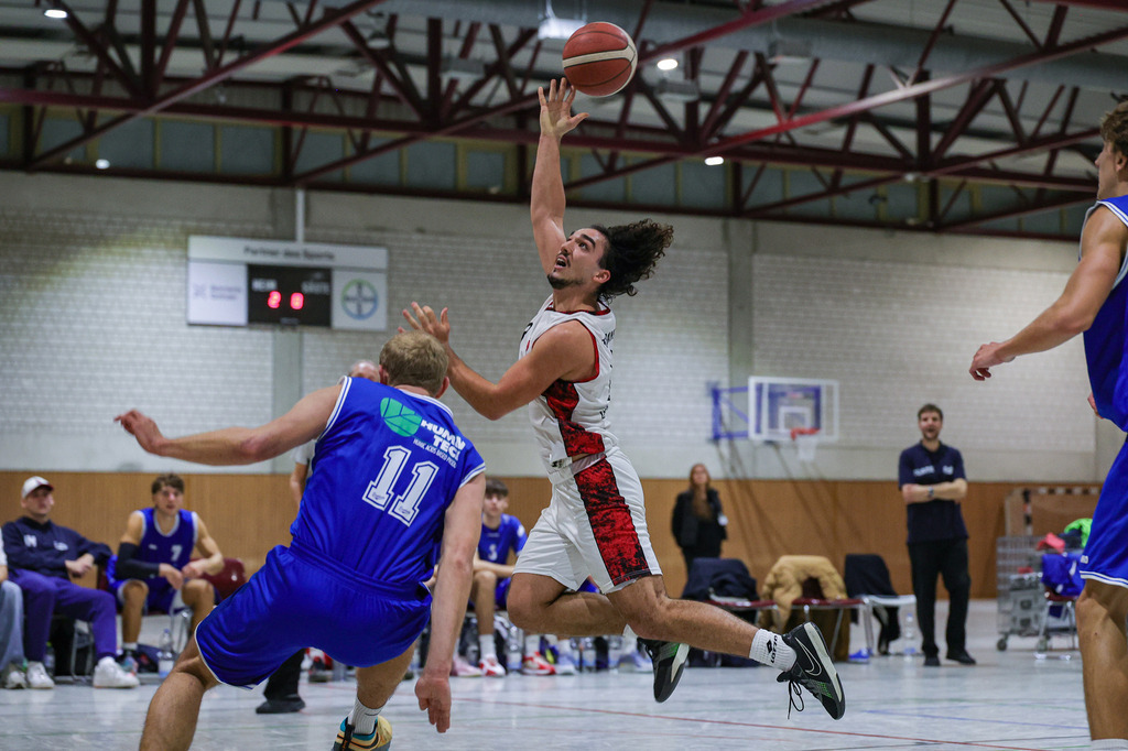 Regio BAYER GIANTS vs NEW Elephants Grevenbroich-103 | Fotos von Basketballspielen aus dem Raum NRW fotografiert von Gero Mueller-Laschet und Daniel Schaefer - Realisiert mit Pictrs.com