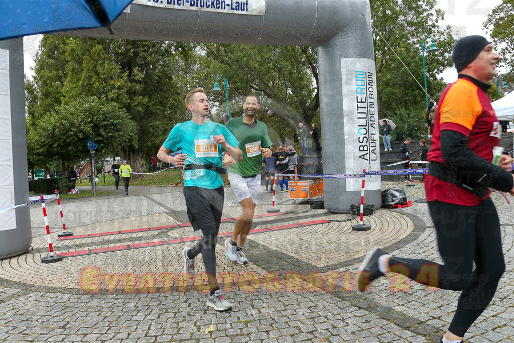 231015_1117_EX1_3731 | Sportfotografie im Rhein-Sieg Kreis, Köln, Bonn, NRW, Rheinland Pfalz, Hessen, etc. Unser Tätigkeitsfeld umfasst den Laufsport vom Volkslauf über den Marathon, Duathlon, Triathon bis zum Ultralauf wie Kölnpfad Ultra oder Schindertrail.