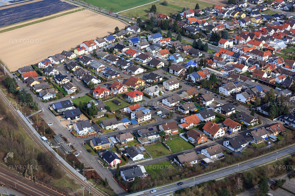 Luftbild: Baumnamenviertel im Ortsteil Neudorf in Graben-Neudorf im Bundesland Baden-Württemberg in Deutschland. Foto: IMG_086282.jpg vom 26.02.2016 durch Werner Riehm/FLY-FOTO.de