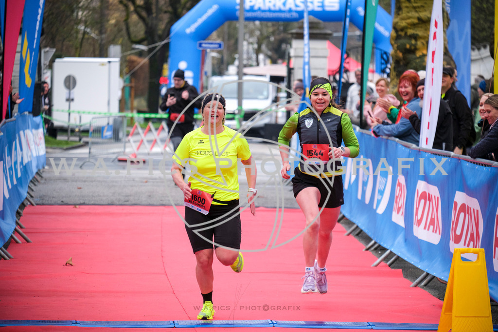 ..... | AUSTRIA, Wels, 30.03.25, ALOHA Wels Halbmarathon, Image Shows: , Foto: Wapics/RING M.