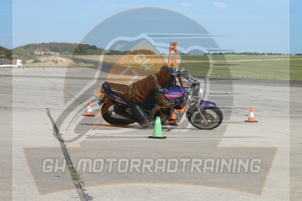 IMG_3803 | gh-motorradtraining-foto.de - Realisiert mit Pictrs.com