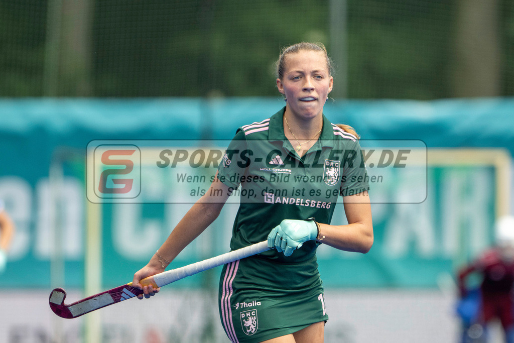 Final4_20250531-1431-Z09_2890 | Krefeld, Deutschland, 31.05.2025:  Feldhockey Final4 2025 – „Deutsche Feldhockey-Meisterschaften 2025“ im Gerd-Wellen-Hockeyanlage am 31.05.2025 in Krefeld, Deutschland. (Foto von Kramhöller/Fehrmann/Kaste)Krefeld, Germany, 31.05.2025: Feldhockey Final4 2025 – „Deutsche Feldhockey-Meisterschaften 2025“ in Gerd-Wellen-Hockeyanlage at 31.05.2025 in Krefeld, Deutschland. (Foto from Kramhöller/Fehrmann/Kaste)