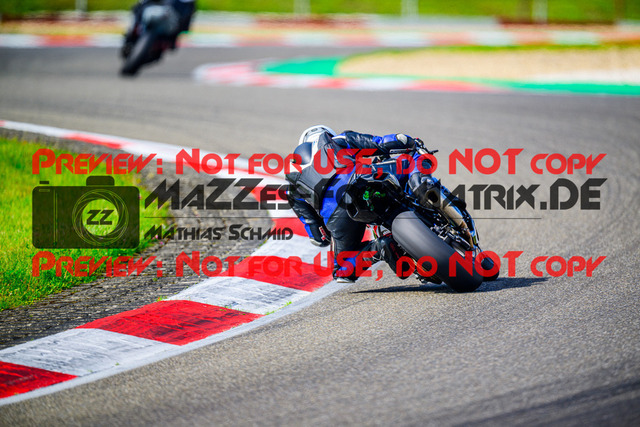 MaZZes_FotoMatrix_240519_6007705_0548 | Fotograf Mathias Schmid
Sportfotograf,
Eventfotograf,
Hochzeitsfotograf,
Portraitfotograf