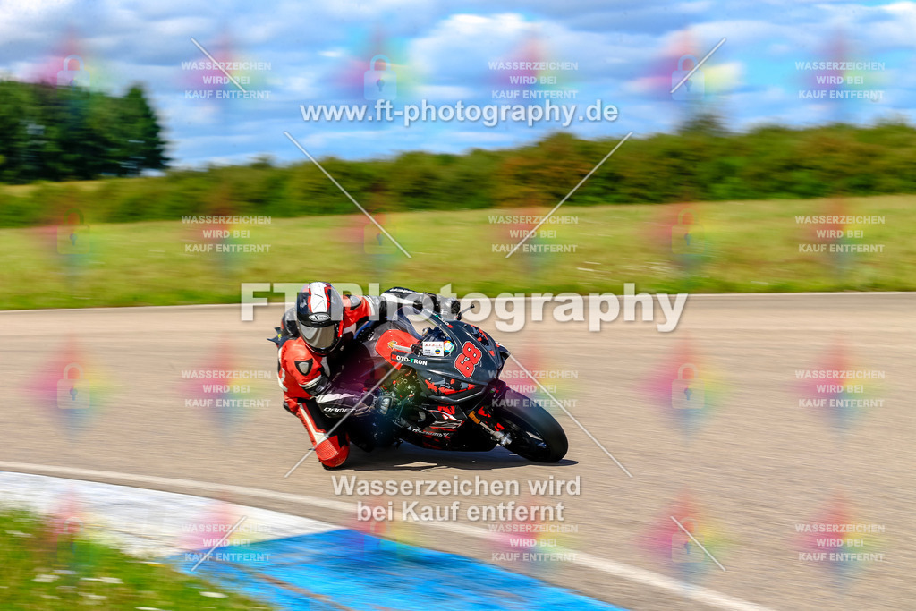 _OUR6364 | Hier findet Ihr Bilder von Touristenfahrten auf der Nürburgring Nordschleife oder von anderen Veranstaltungen die ich besucht habe. Viel Spass beim Durch Schauen 