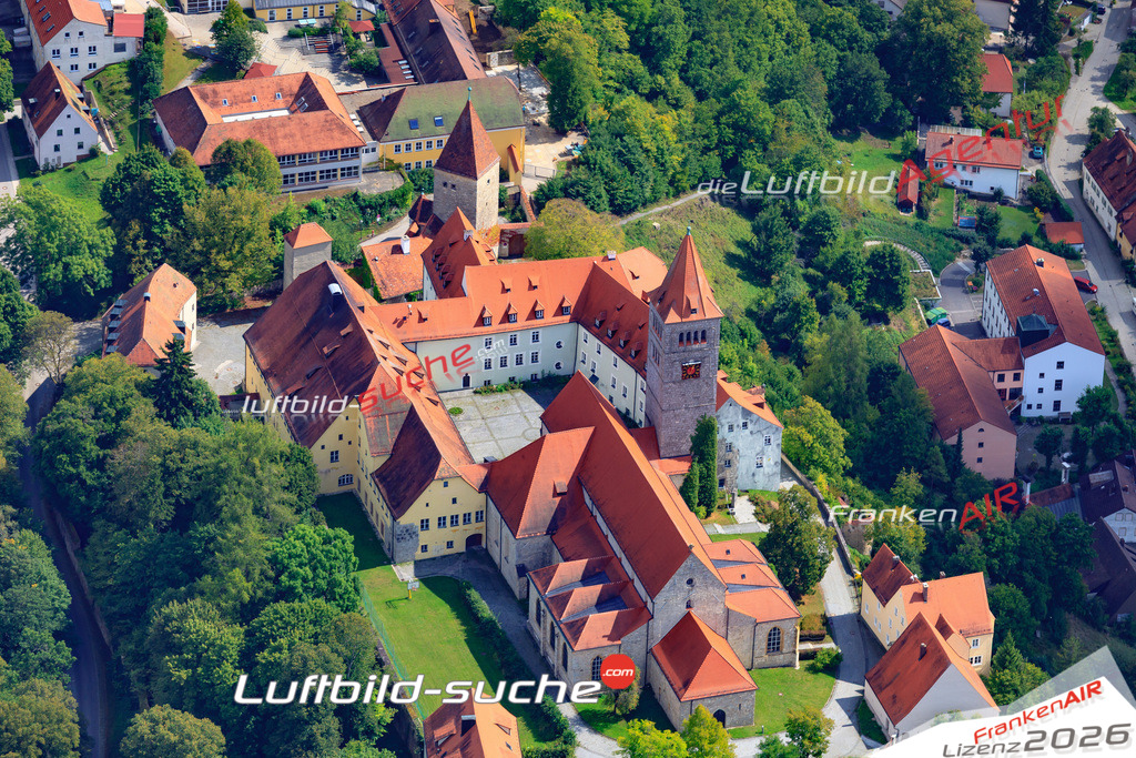 Die Luftaufnahme der Stadt Kastl wurde 2017 vom Flugzeug heraus erstellt ( keine Drohne )- hohe Auflösung für beste Qualität