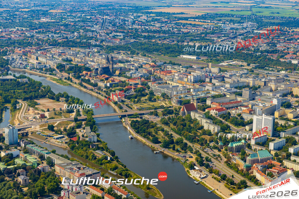 Neue Strombrücke Magdeburg Bild- Das Luftbild wurde 2025 vom UL-Flugzeug heraus erstellt ( keine Drohne bzw. Drohnenaufnahme ) - Hochauflösende Luftaufnahme -Nicht vergleichbar mit Google Maps oder Satelittenbilder- Die Geschenkidee !Mit Lizenz und Bildrechte bestellbar - CC
