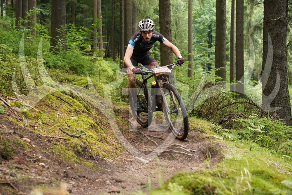 DSC04369 | Fotogalerie der Treibjagd im Dunkelwald - Dein MTB Etappenrennen im Erzgebirge - Realisiert mit Pictrs.com