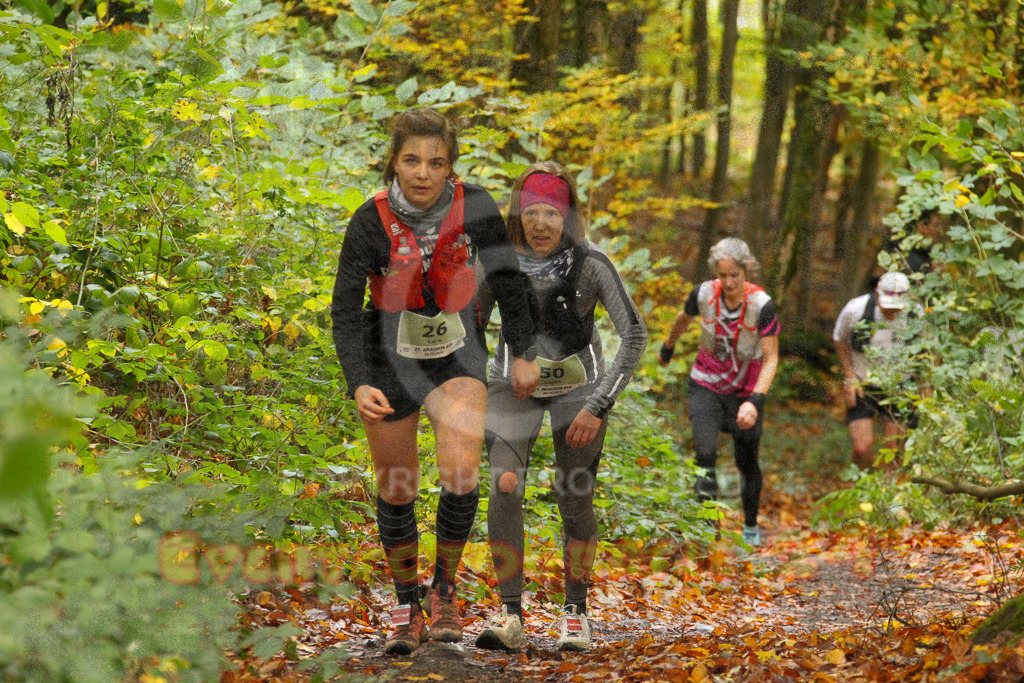 251026_1247_EV4_5832 | Sportfotografie im Rhein-Sieg Kreis, Köln, Bonn, NRW, Rheinland Pfalz, Hessen, etc. Unser Tätigkeitsfeld umfasst den Laufsport vom Volkslauf über den Marathon, Duathlon, Triathon bis zum Ultralauf wie Kölnpfad Ultra oder Schindertrail.