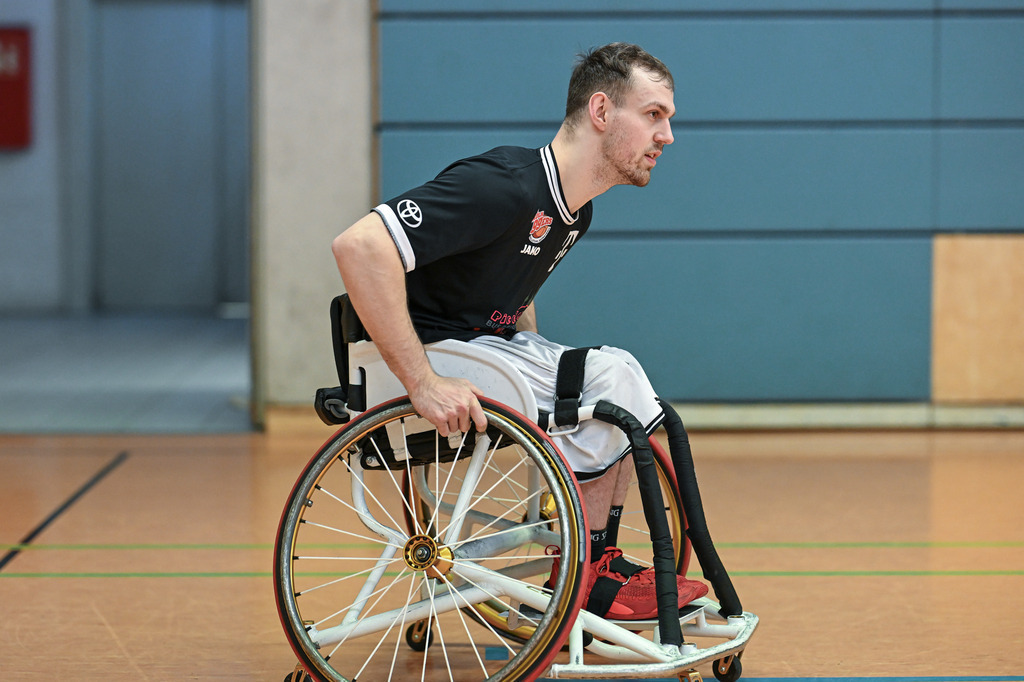 gml_009 | Fotos von Basketballspielen aus dem Raum NRW fotografiert von Gero Mueller-Laschet und Daniel Schaefer - Realisiert mit Pictrs.com