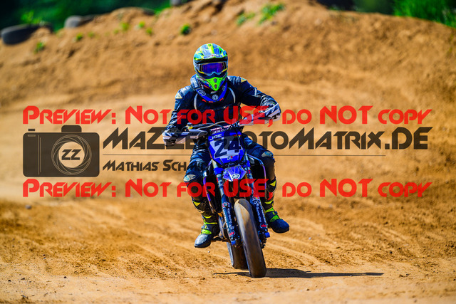 MaZZes_FotoMatrix_240511_6007705_2473 | UE40