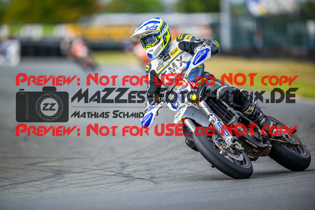 MaZZes_FotoMatrix_231001_1798 | S4