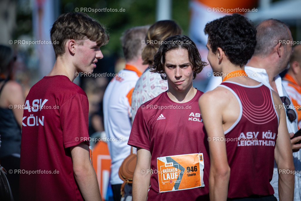 OBI ASV Koelner Brueckenlauf; Koeln, 10.09.23 | Impressionen vom OBI ASV Koelner Brueckenlauf am 10.09.23 am Olympiamuseum in Koeln (Deutschland). Foto: BEAUTIFUL SPORTS/Axel Kohring