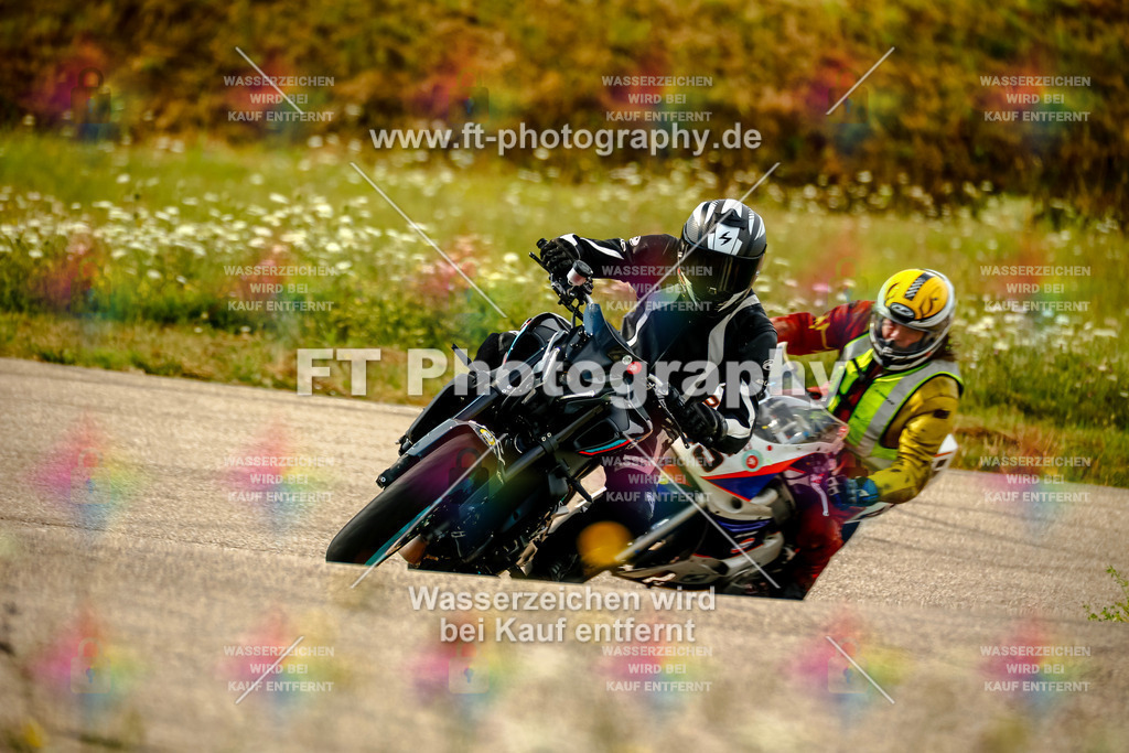 Chambley Juli-0561 | Hier findet Ihr Bilder von Touristenfahrten auf der Nürburgring Nordschleife oder von anderen Veranstaltungen die ich besucht habe. Viel Spass beim Durch Schauen 