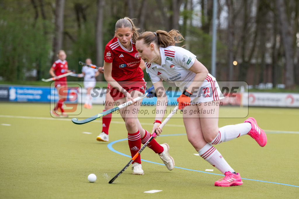 SFE_20260321_0074 | Köln, Deutschland, 21.03.26: Feldhockey 1. Bundesliga Damen zwischen Rot-Weiss Köln - Bremer HC im REWE Sportpark am 21.03.2026 in Köln, Deutschland. (Foto von Stephan Fehrmann)Köln, Germany, 21.03.26: Feldhockey 1. Bundesliga Damen between Rot-Weiss Köln - Bremer HC in REWE Sportpark at 21.03.2026 in Köln, Deutschland. (Foto from Stephan Fehrmann)