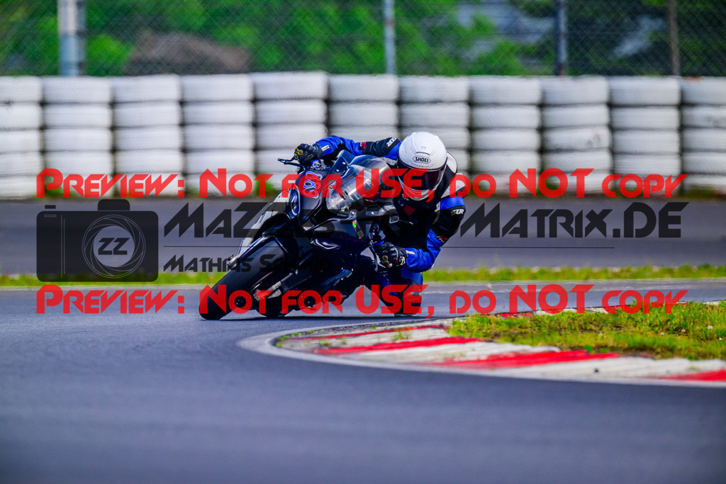 MaZZes_FotoMatrix_240519_6007705_1125 | Fotograf Mathias Schmid
Sportfotograf,
Eventfotograf,
Hochzeitsfotograf,
Portraitfotograf