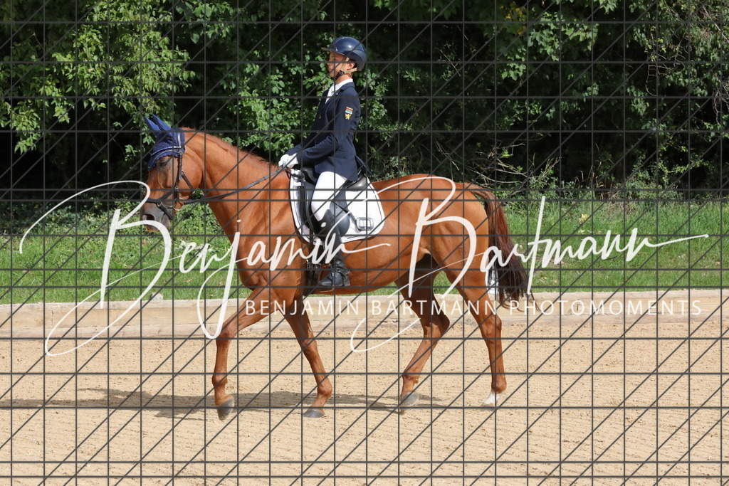 AZ2A2041 | Benjamin Bartmann Photomoments