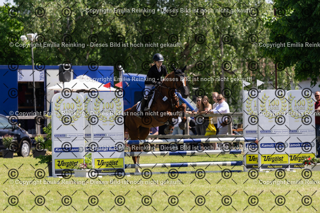 CL5A1099 | Emilia Reinking Fotografie - Realisiert mit Pictrs.com