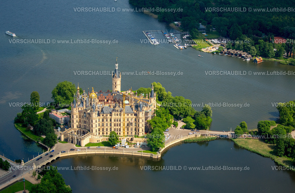 Schwerin16060211 | Schloss Schwerin, Burggarten, Burgsee,  Schwerin, Mecklenburg-Vorpommern, Deutschland